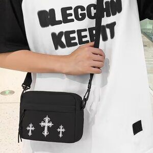 GOTH CROSS DETAILED  CROSSBODY BAG